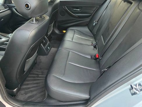 Used 2012 BMW 335i Sedan RWD image 11