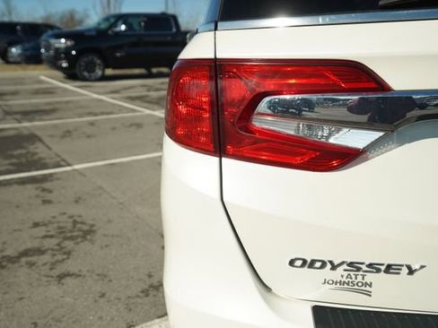 Used 2018 Honda Odyssey EX-L image 37