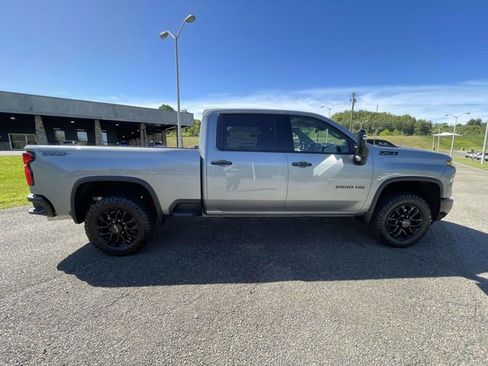 New 2026 Chevrolet Silverado 2500 LTZ w/ LTZ Plus Package AWD/4WD image 8