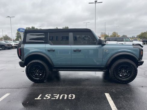 Used 2022 Ford Bronco Wildtrak image 6