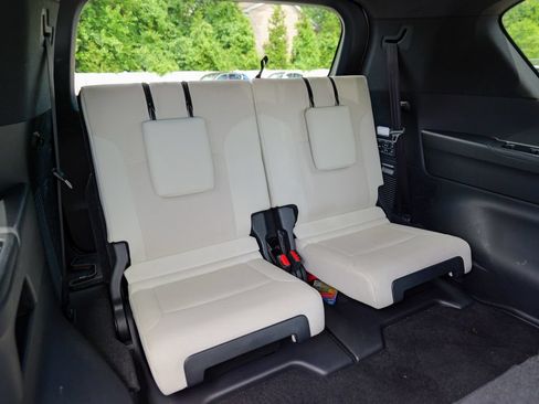 Used 2024 Lexus LX 600 4WD w/ Appearance Package image 36