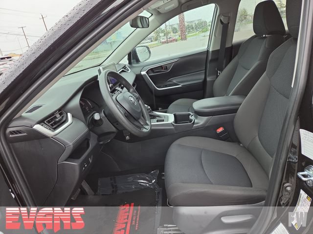 Certified 2025 Toyota RAV4 LE AWD/4WD image 16