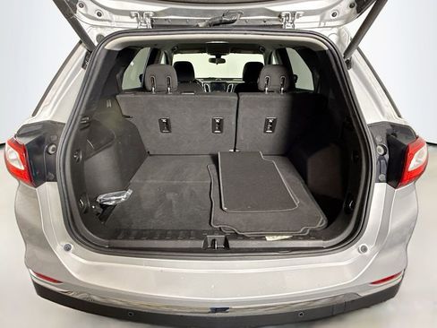 Used 2018 Chevrolet Equinox LT image 24