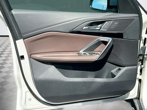 Certified 2023 BMW X1 xDrive28i w/ Convenience Package image 22