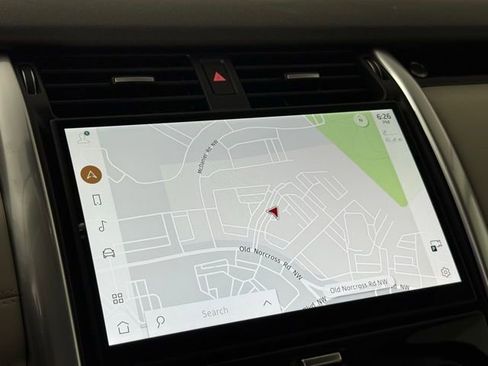 Certified 2025 Land Rover Discovery S image 16