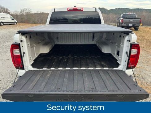 Used 2024 GMC Canyon Elevation image 7