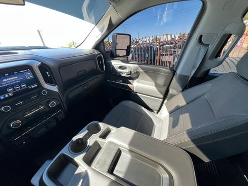 Used 2020 Chevrolet Silverado 2500 LT w/ Gooseneck/5TH Wheel Package image 30