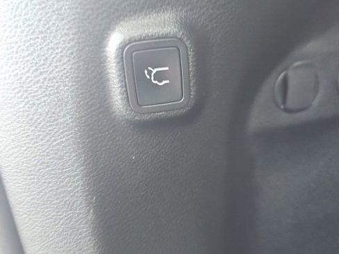 Used 2021 Jeep Cherokee Latitude Lux 80th Anniv w/ Quick Order Package 2YU 80th image 15