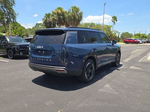 New 2027 Kia Telluride EX FWD image 8