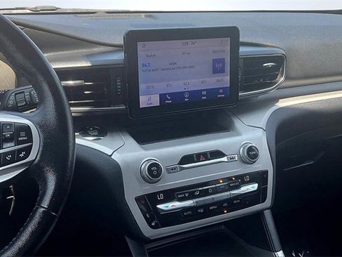 Certified 2021 Ford Explorer XLT w/ Equipment Group 202A image 6