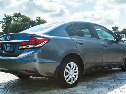 Used 2013 Honda Civic LX image 7