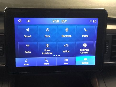 Used 2022 Ford Explorer XLT w/ Equipment Group 202A RWD image 25