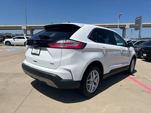 Used 2022 Ford Edge SEL AWD/4WD image 15