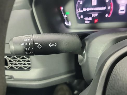 Certified 2025 Honda Accord SE image 29