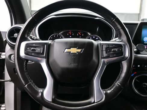 Used 2020 Chevrolet Blazer LT image 23