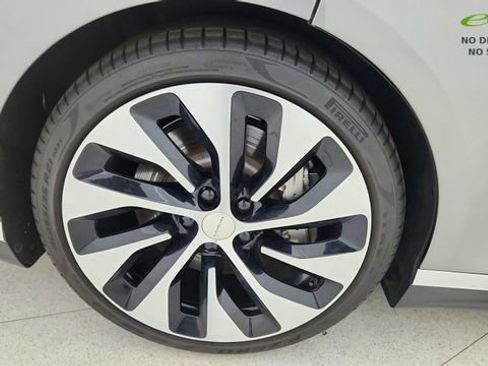 Used 2023 Lucid Air Touring AWD/4WD image 61