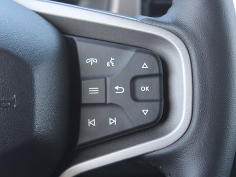 New 2025 Ford Bronco Outer Banks image 9