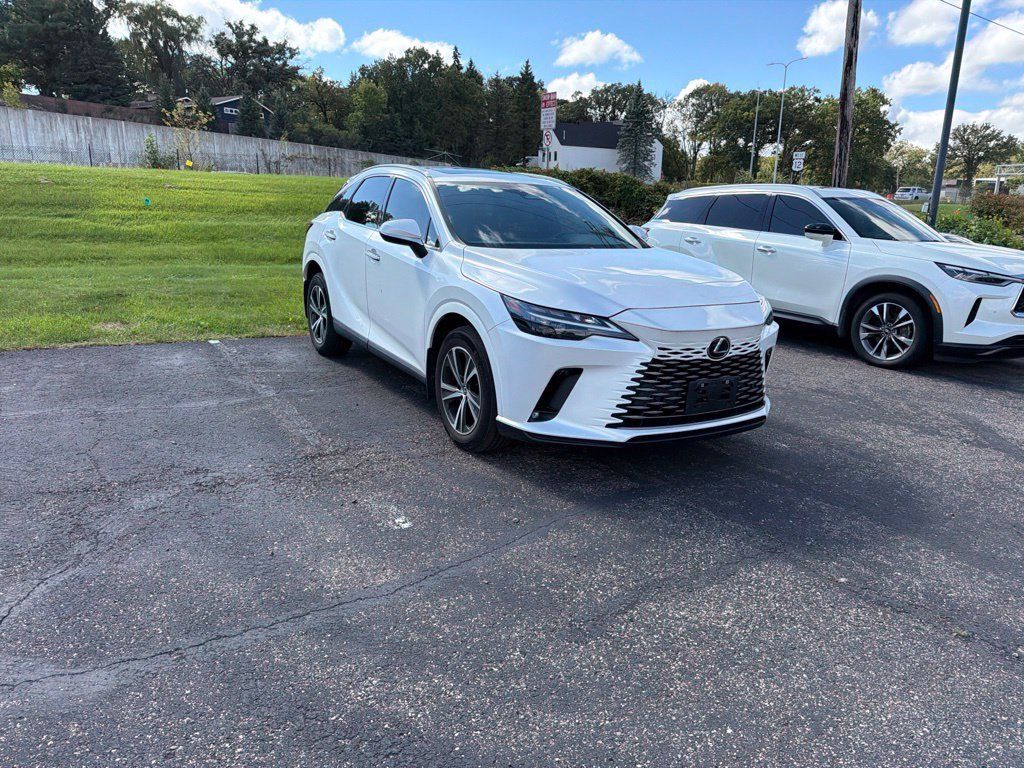 Used 2023 Lexus RX 350 Premium w/ Accessory Package AWD/4WD image 16