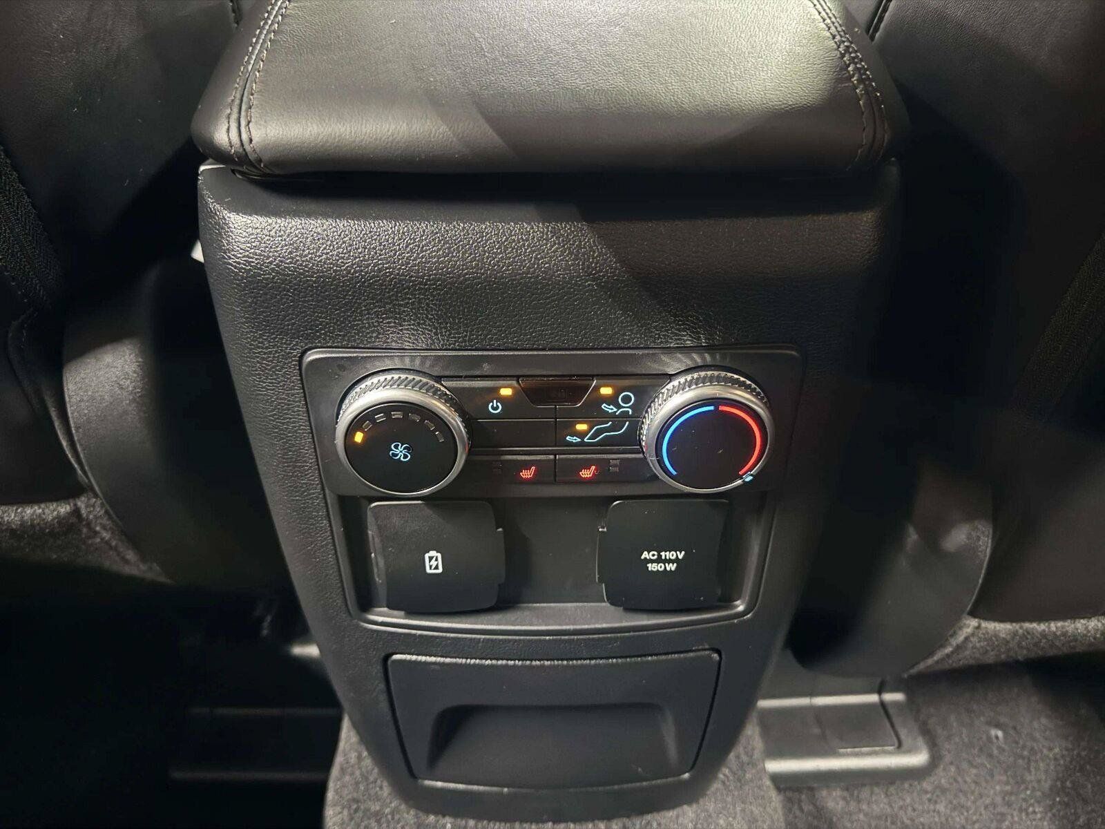 Used 2024 Ford Explorer Platinum w/ Technology Package AWD/4WD image 52