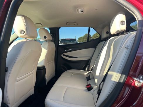 Used 2025 Buick Encore GX Sport Touring image 23