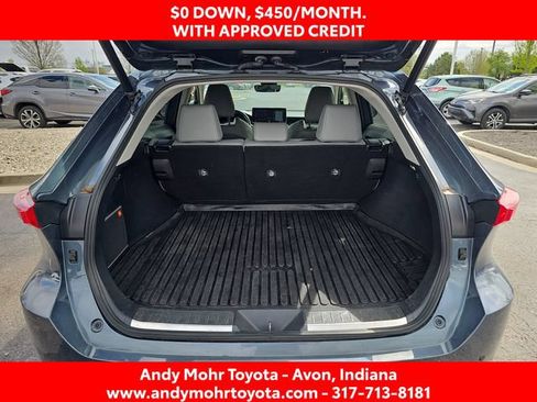 Used 2022 Toyota Venza XLE AWD/4WD image 12