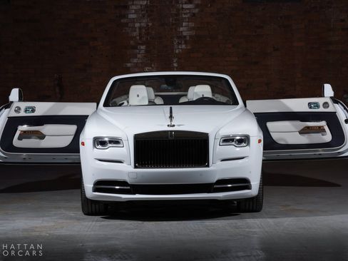 Certified 2020 Rolls-Royce Dawn image 6