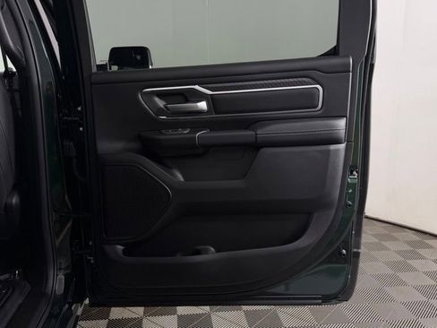 New 2026 RAM 1500 4x4 Crew Cab image 25
