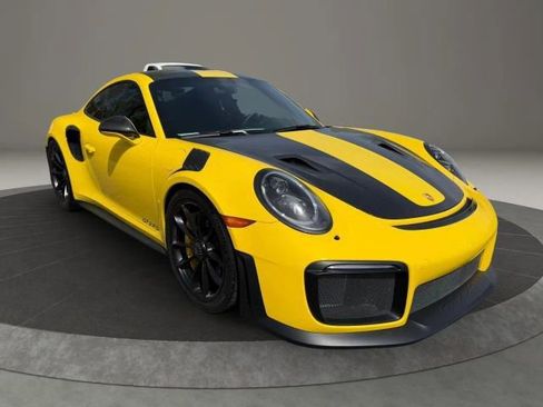 Used 2018 Porsche 911 GT2 RS image 7