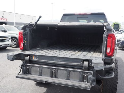 Used 2020 GMC Sierra 3500 AT4 w/ AT4 Premium Package AWD/4WD image 18