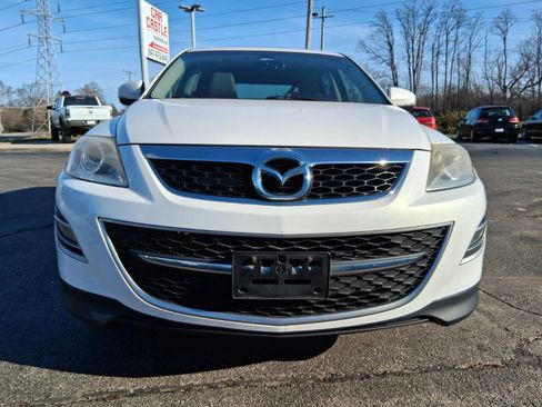 Used 2011 MAZDA CX-9 Grand Touring w/ Moonroof & Bose Audio Pkg image 2