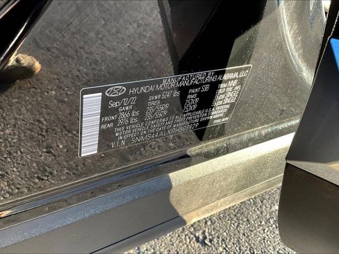 Certified 2023 Hyundai Santa Fe Limited image 17