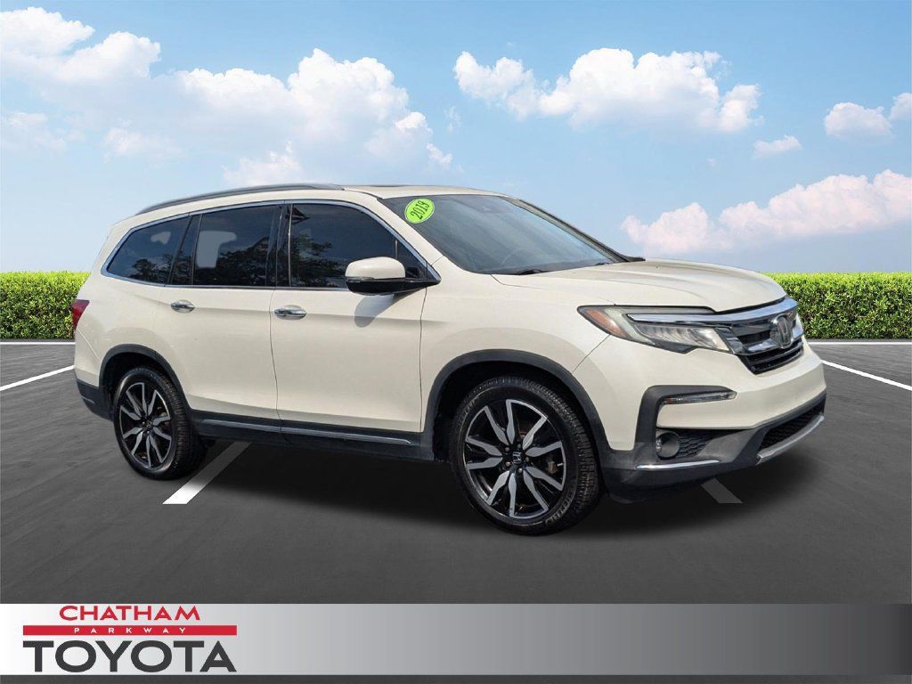 Used 2019 Honda Pilot Touring image 1