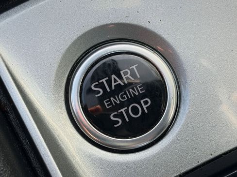 Used 2025 Nissan Altima 2.5 SV image 20