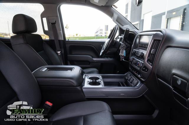 Used 2016 GMC Sierra 2500 SLT w/ All-Terrain HD Package AWD/4WD image 27