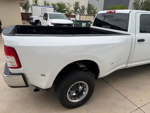 Used 2022 RAM 3500 Tradesman AWD/4WD image 15