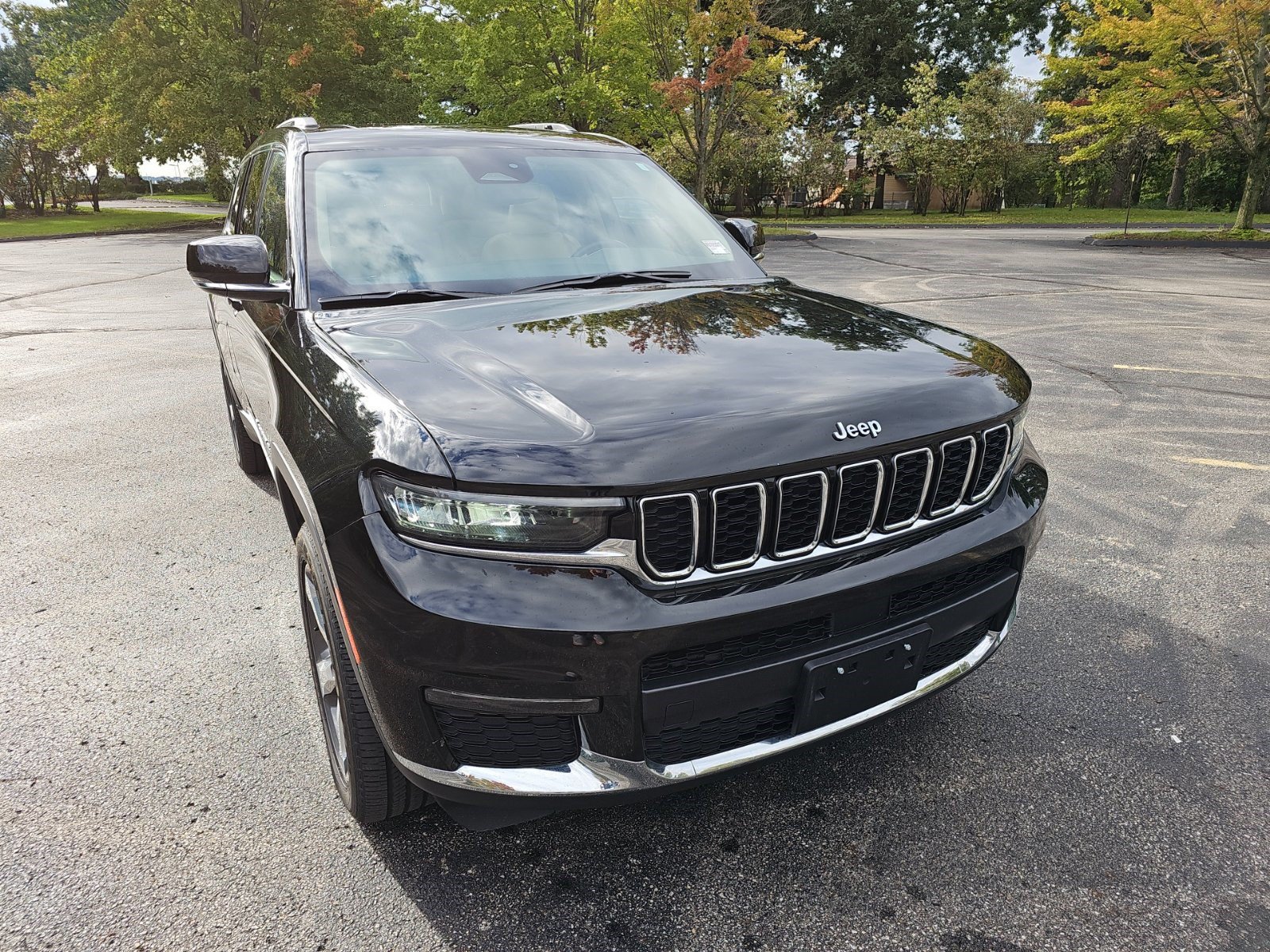 Used 2021 Jeep Grand Cherokee L Limited AWD/4WD image 8