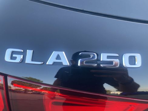 Used 2021 Mercedes-Benz GLA 250 image 33