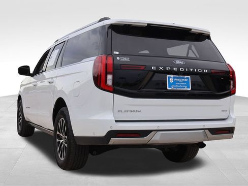 Certified 2025 Ford Expedition Max Platinum AWD/4WD image 4