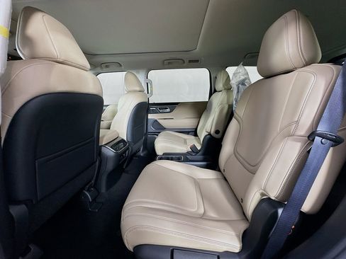 New 2026 INFINITI QX80 Pure w/ Cargo Package image 31