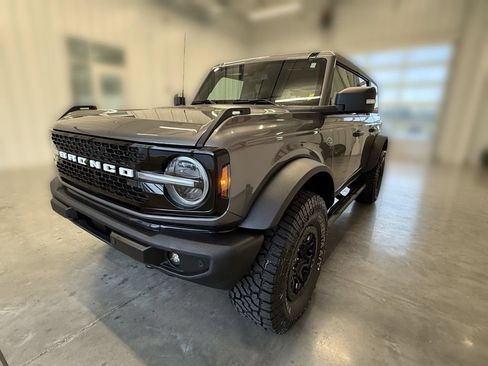 Used 2022 Ford Bronco Wildtrak AWD/4WD image 19
