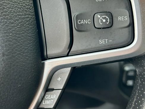 Used 2023 RAM 2500 Big Horn w/ Cold Weather Group image 28