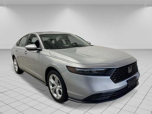 New 2025 Honda Accord LX image 8