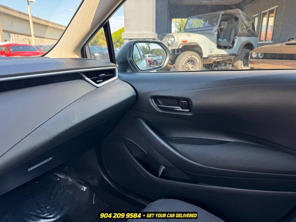 Used 2023 Toyota Corolla LE FWD image 21