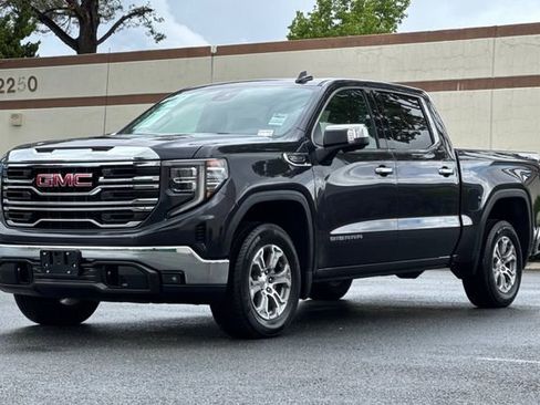 Used 2025 GMC Sierra 1500 SLT image 8