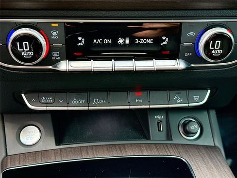 Used 2022 Audi Q5 2.0T Premium Plus image 15