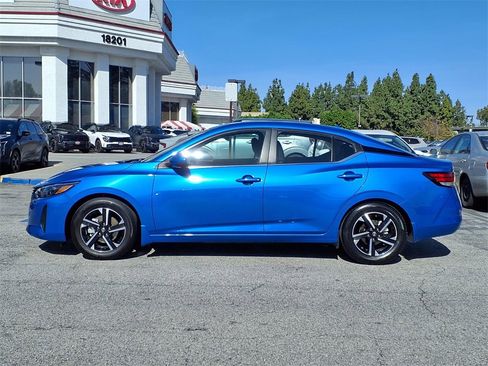 Used 2024 Nissan Sentra SV w/ All-Weather Package image 2