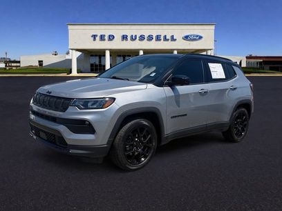 Used 2022 Jeep Compass Latitude w/ Convenience Group