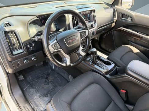 Used 2018 GMC Canyon SLE w/ SLE Convenience Package AWD/4WD image 4