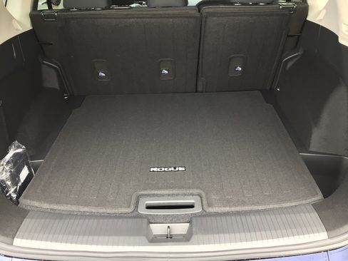 New 2026 Nissan Rogue SV image 17