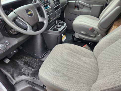 New 2025 Chevrolet Express 2500 w/ Driver Convenience Package image 4